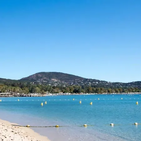 300 M De La Plage, Piscine Clim, Wifi Willa Grimaud