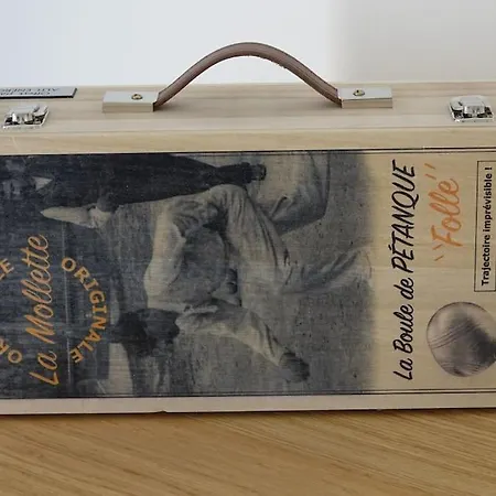 300 M De La Plage, Piscine Clim, Wifi Villa *