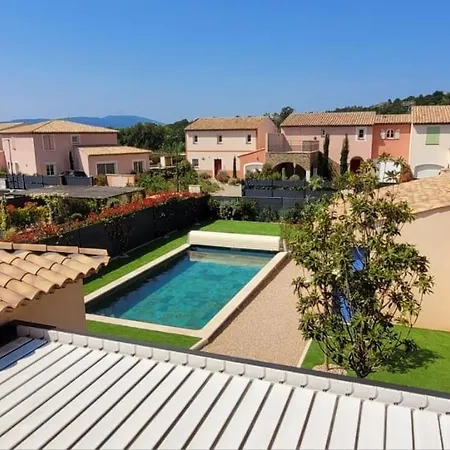 300 M De La Plage, Piscine Clim, Wifi Villa *