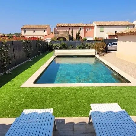 300 M De La Plage, Piscine Clim, Wifi 别墅 格里莫